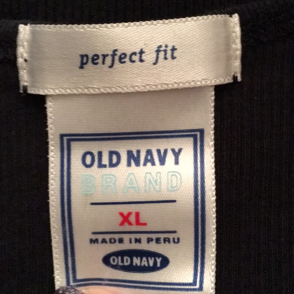 Old Navy sequined tank top - Picture 3 of 3